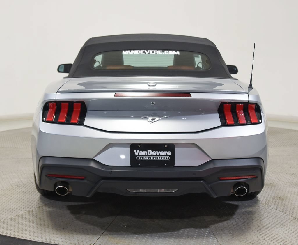 Used 2024 Ford Mustang Premium RWD image 8