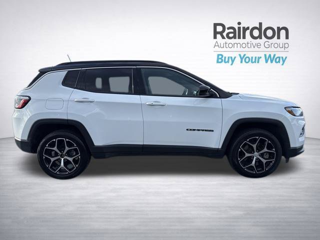 Used 2024 Jeep Compass Limited AWD/4WD image 8
