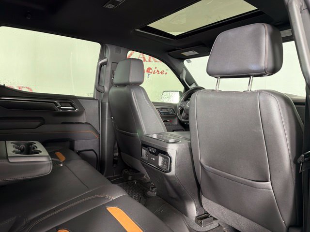 Used 2024 GMC Sierra 1500 AT4 w/ Technology Package AWD/4WD image 40