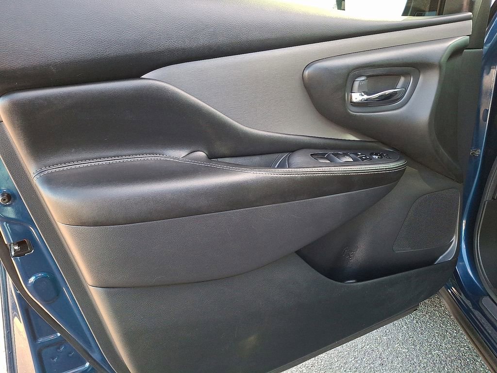 Used 2021 Nissan Murano SV image 14