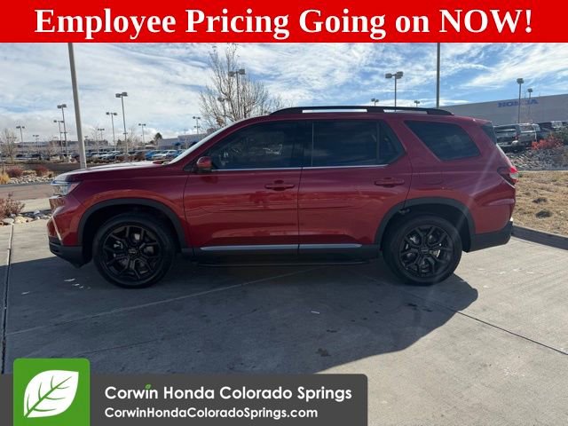New 2025 Honda Pilot Touring image 5