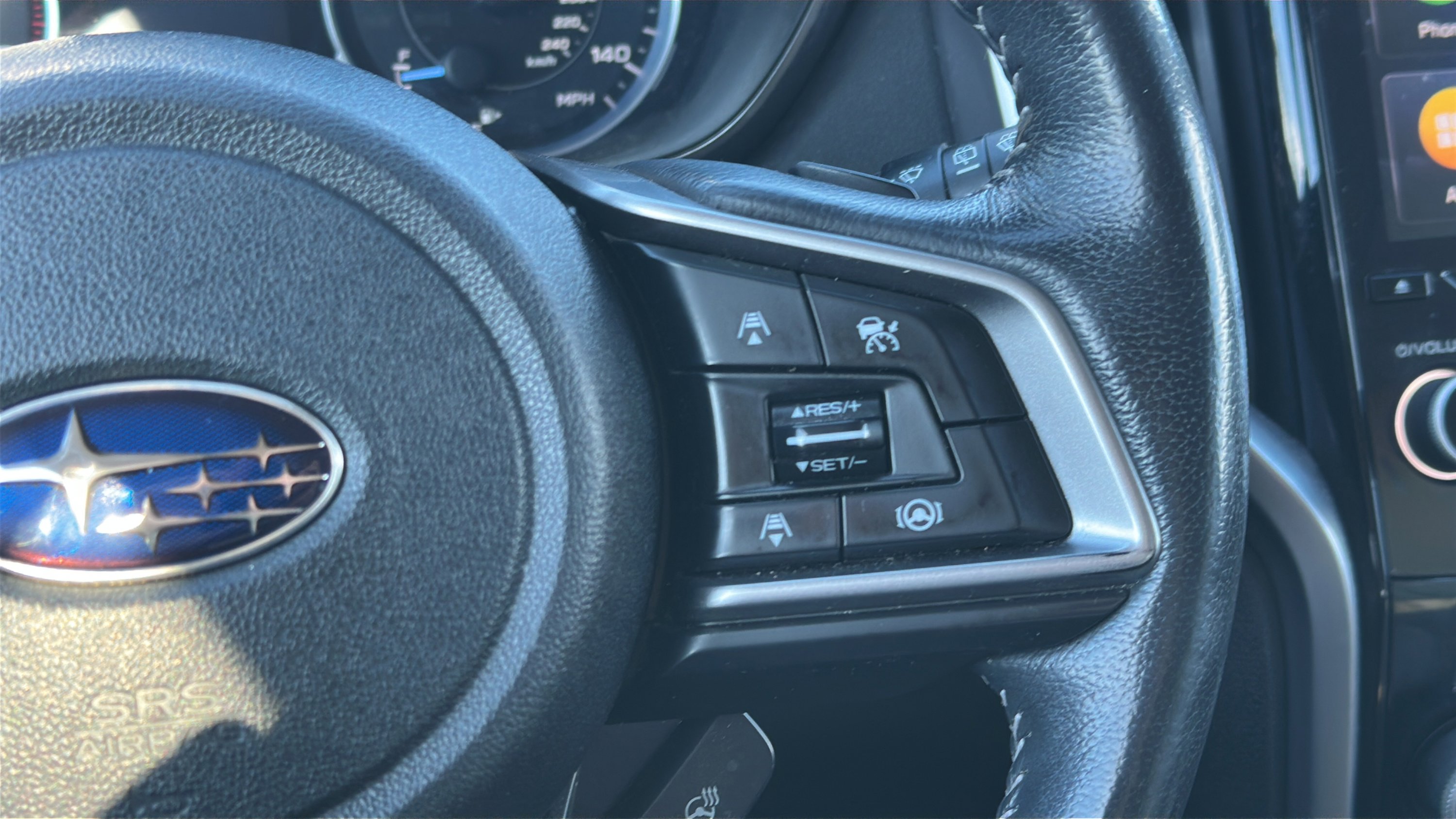 Used 2021 Subaru Ascent Limited w/ Technology Package image 14