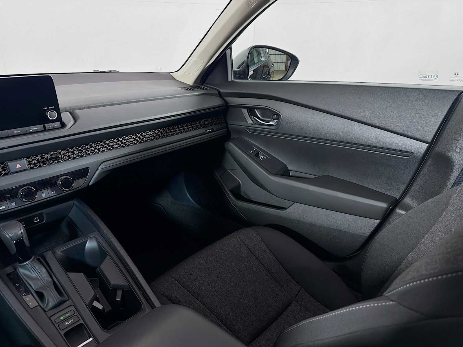 Used 2023 Honda Accord LX image 19