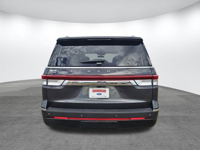 Certified 2023 Lincoln Navigator L Reserve image 5