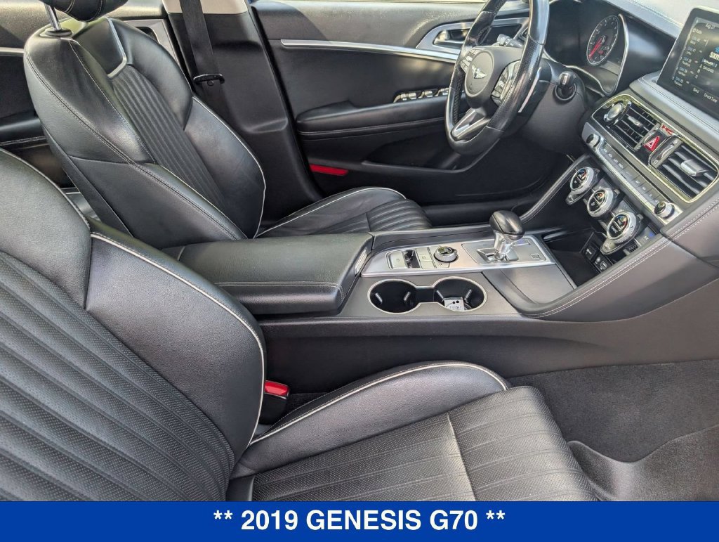 Used 2019 Genesis G70 3.3T Advanced AWD/4WD image 32