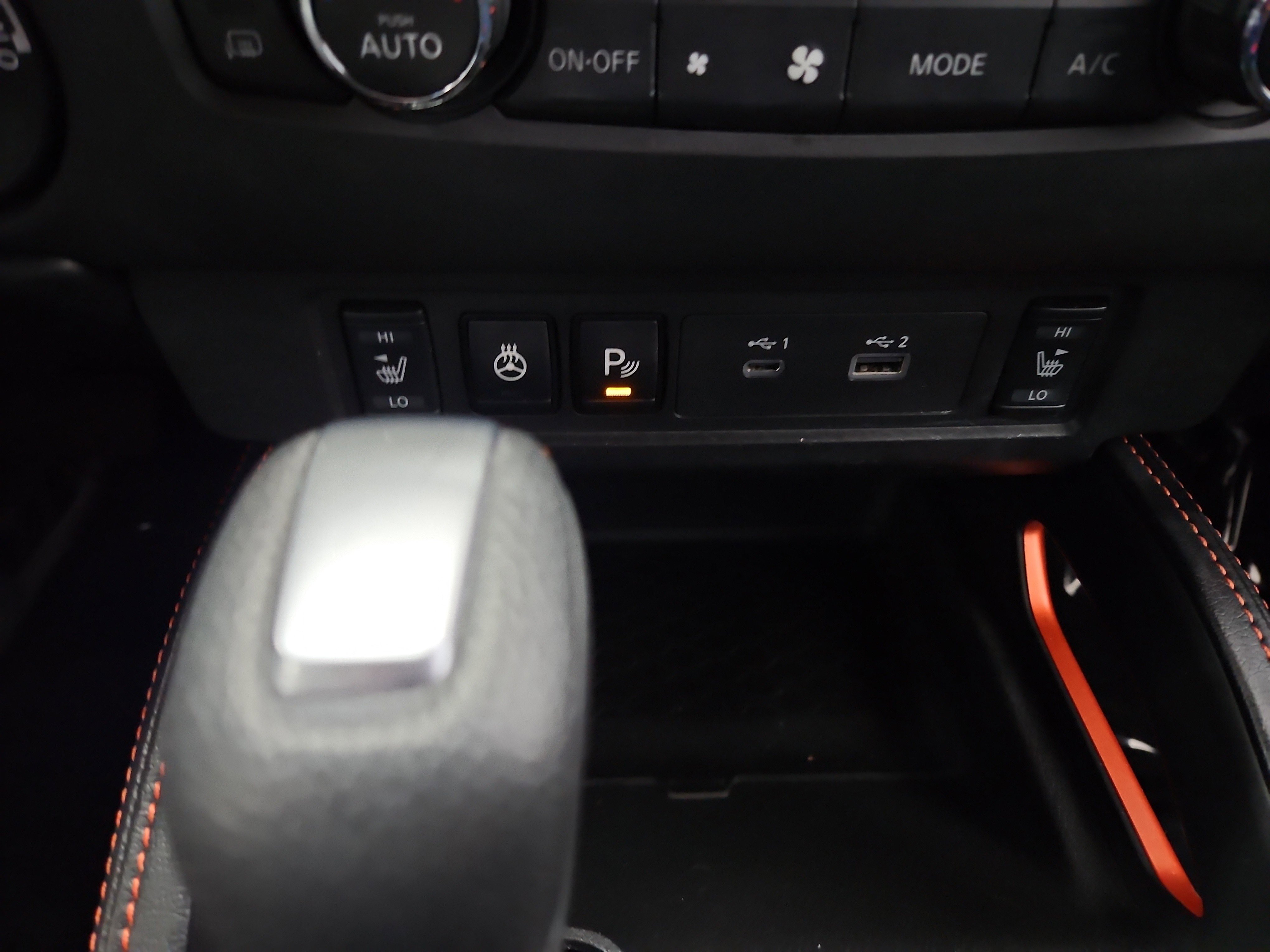 Used 2023 Nissan Frontier PRO-4X w/ Pro Convenience Package AWD/4WD image 18