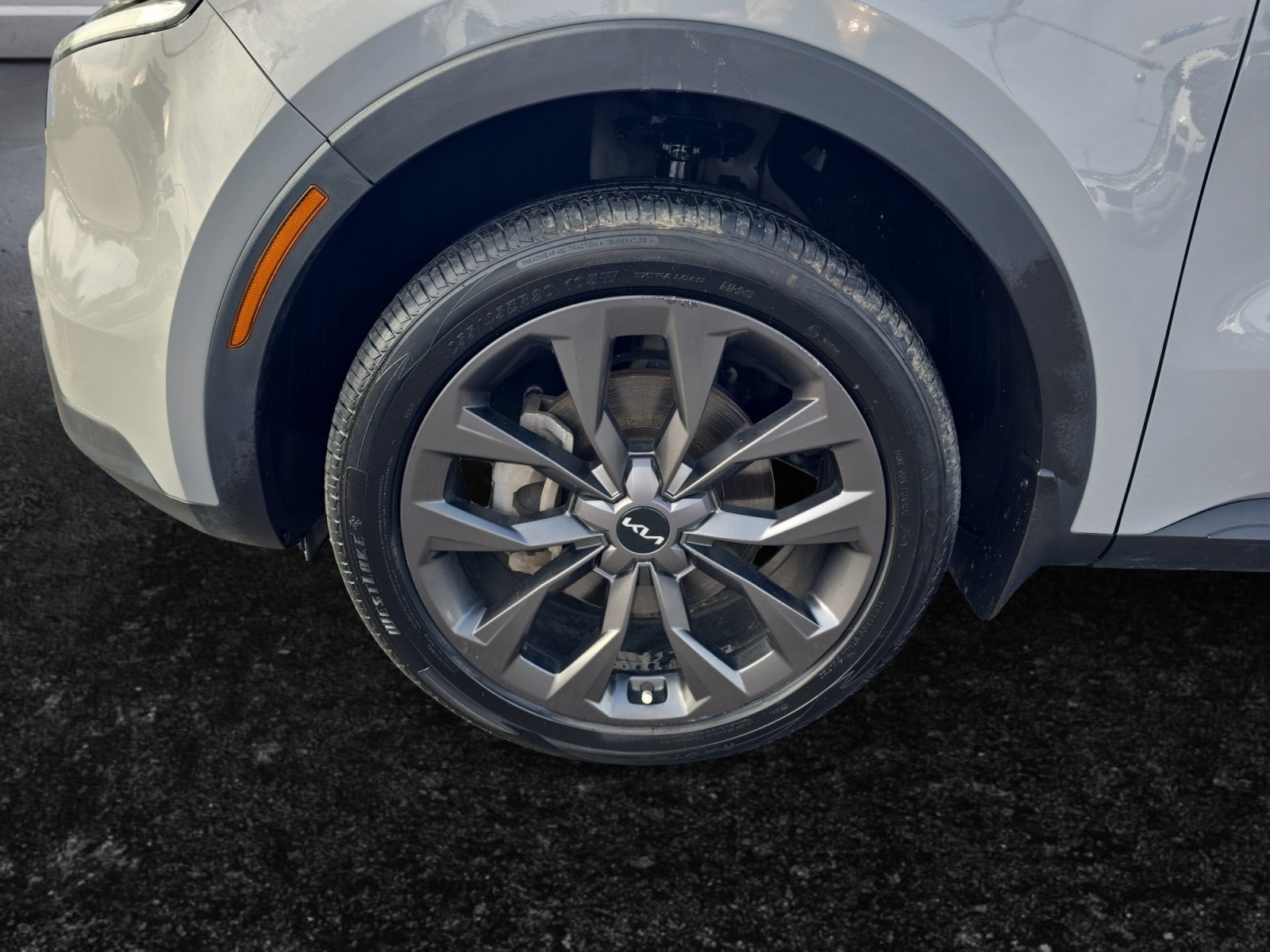 Used 2023 Kia Sorento SX Prestige image 9