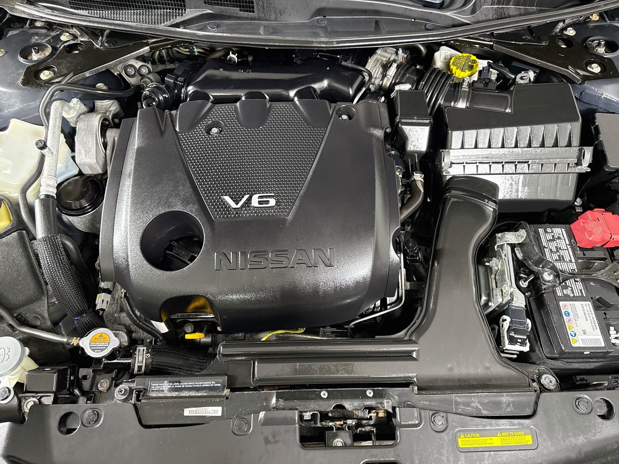 Used 2023 Nissan Maxima SL FWD image 39