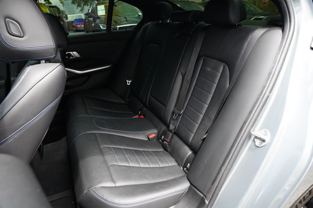 Used 2023 BMW M340i w/ Premium Package RWD image 15