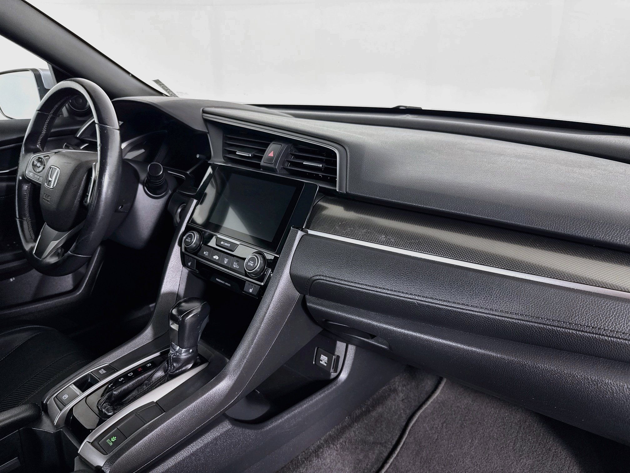 Used 2017 Honda Civic EX-L image 39
