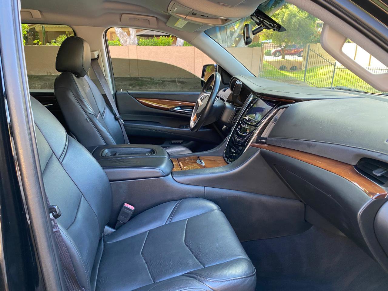 Used 2016 Cadillac Escalade 4WD image 60