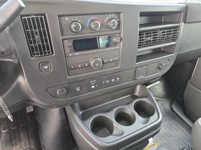 New 2026 Chevrolet Express 4500 w/ Power Convenience Package RWD image 15