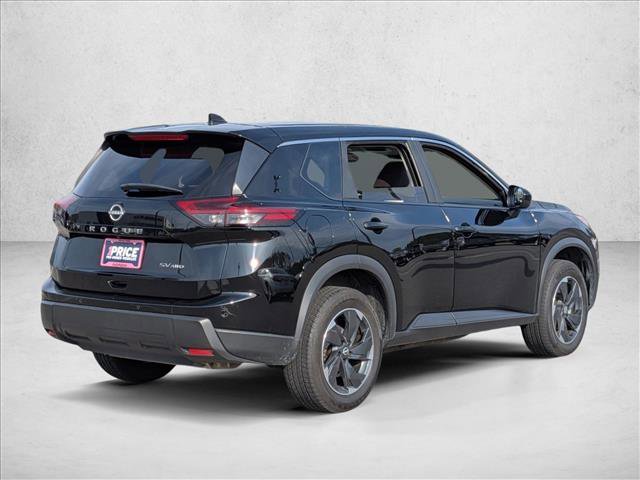 Used 2024 Nissan Rogue SV image 5