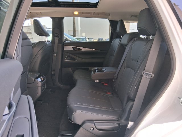 New 2027 INFINITI QX60 Luxe w/ Cargo Package FWD image 22