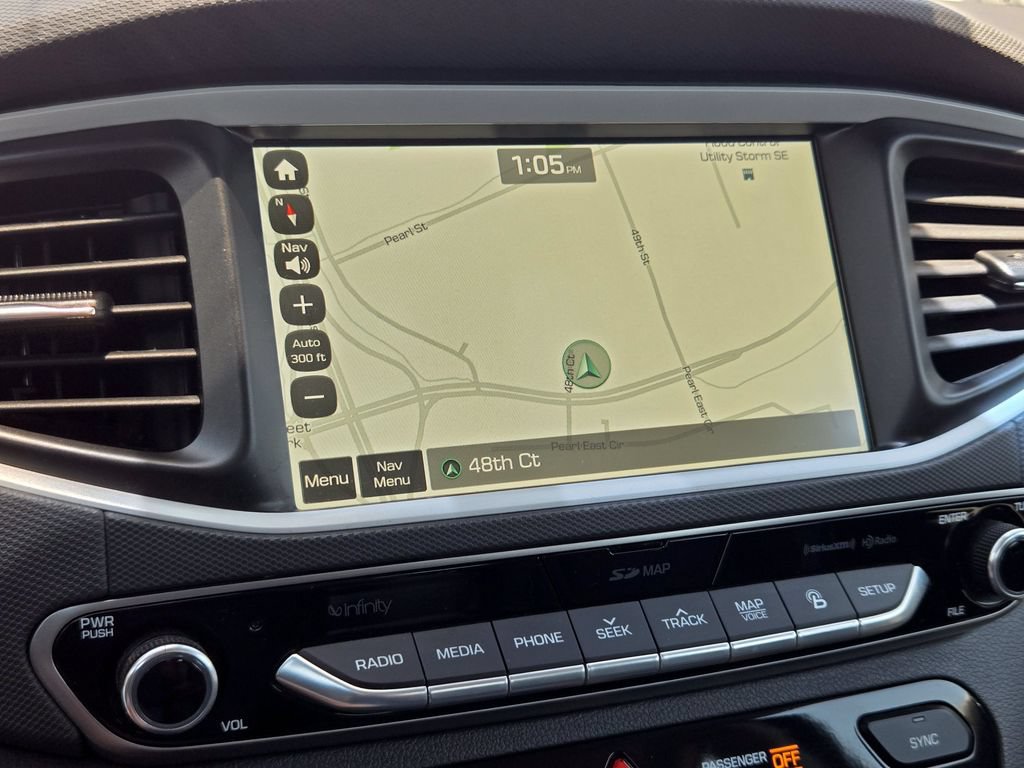 Used 2017 Hyundai Ioniq Limited FWD image 11