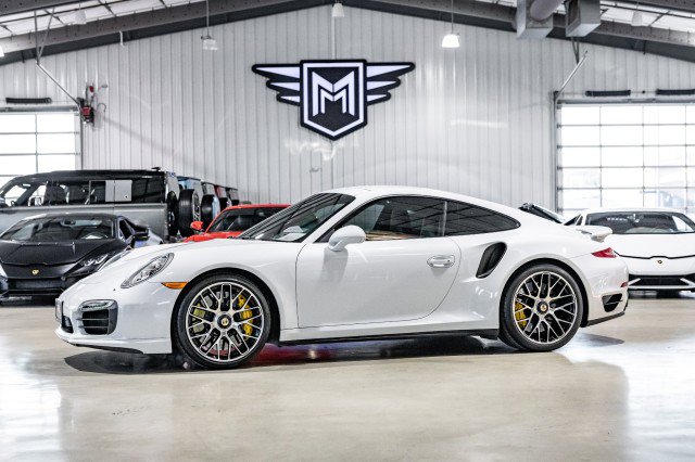 Used 2015 Porsche 911 Turbo S image 1