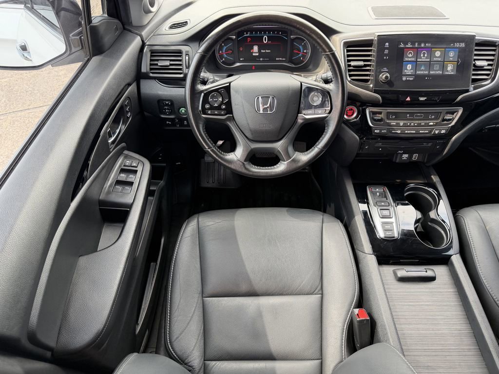 Used 2022 Honda Pilot Touring image 14