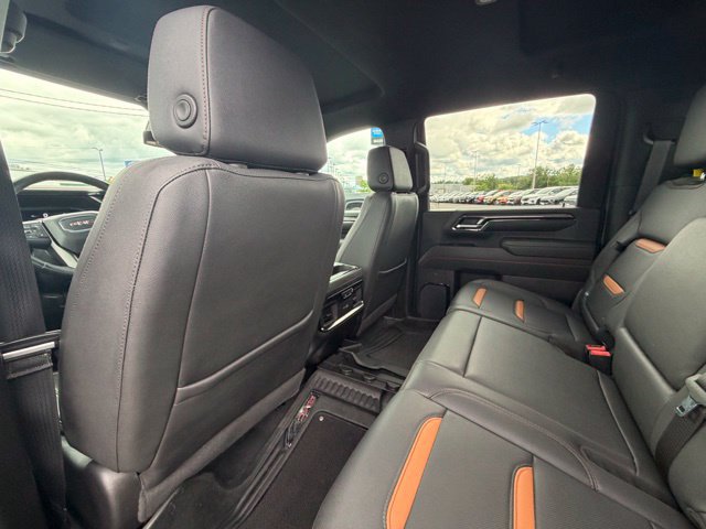 Used 2024 GMC Sierra 2500 AT4 AWD/4WD image 29