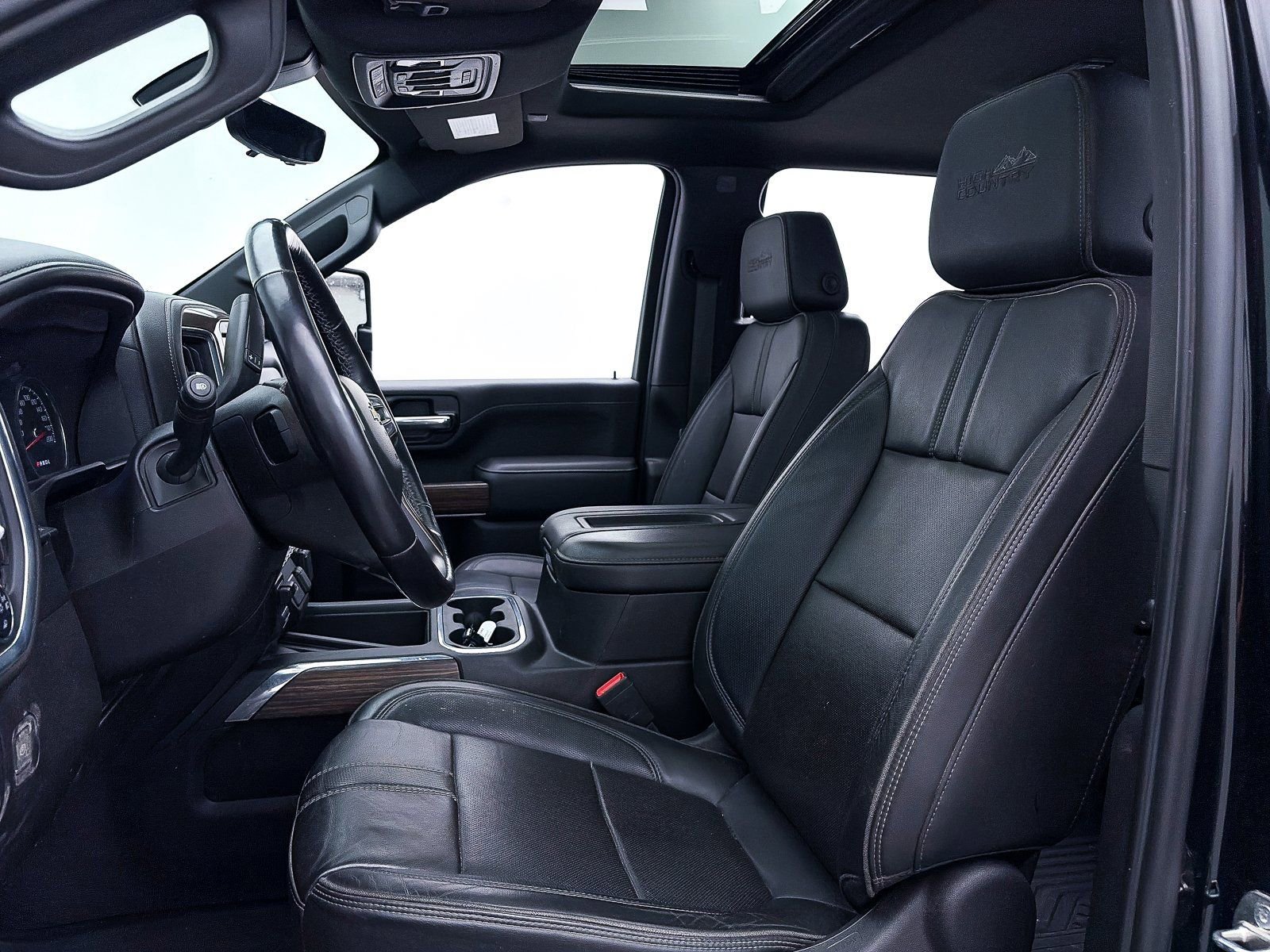 Used 2022 Chevrolet Silverado 2500 High Country w/ Z71 Off-Road Package image 18