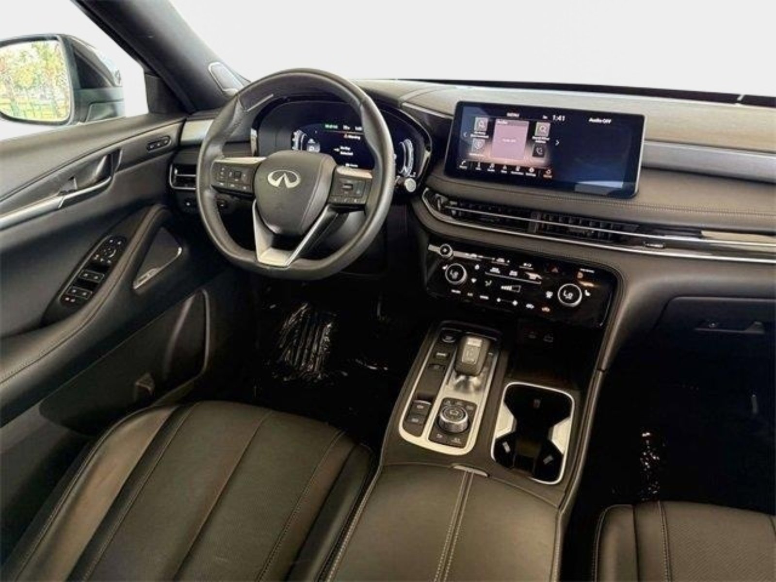 Used 2025 INFINITI QX60 Luxe image 29