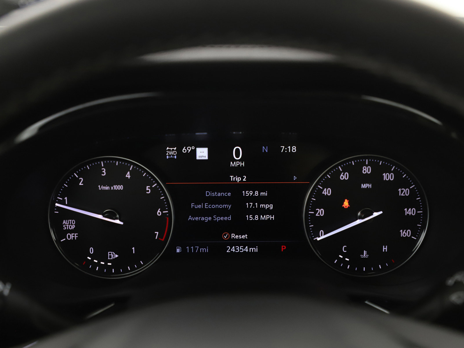 Used 2021 Buick Envision Avenir w/ Technology Package II image 26