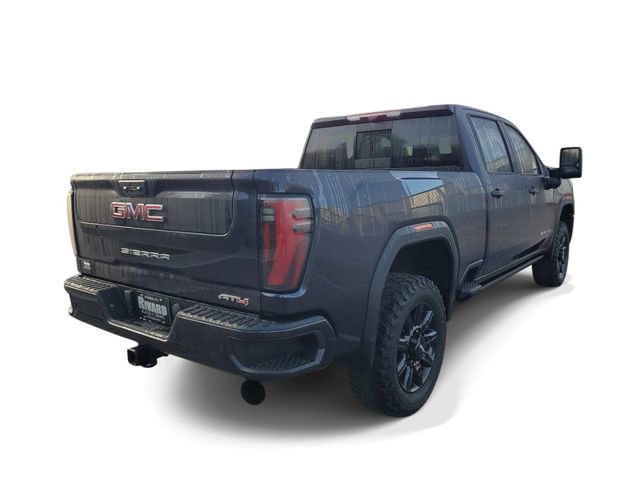 Used 2024 GMC Sierra 2500 AT4 w/ AT4 Premium Plus Package AWD/4WD image 4