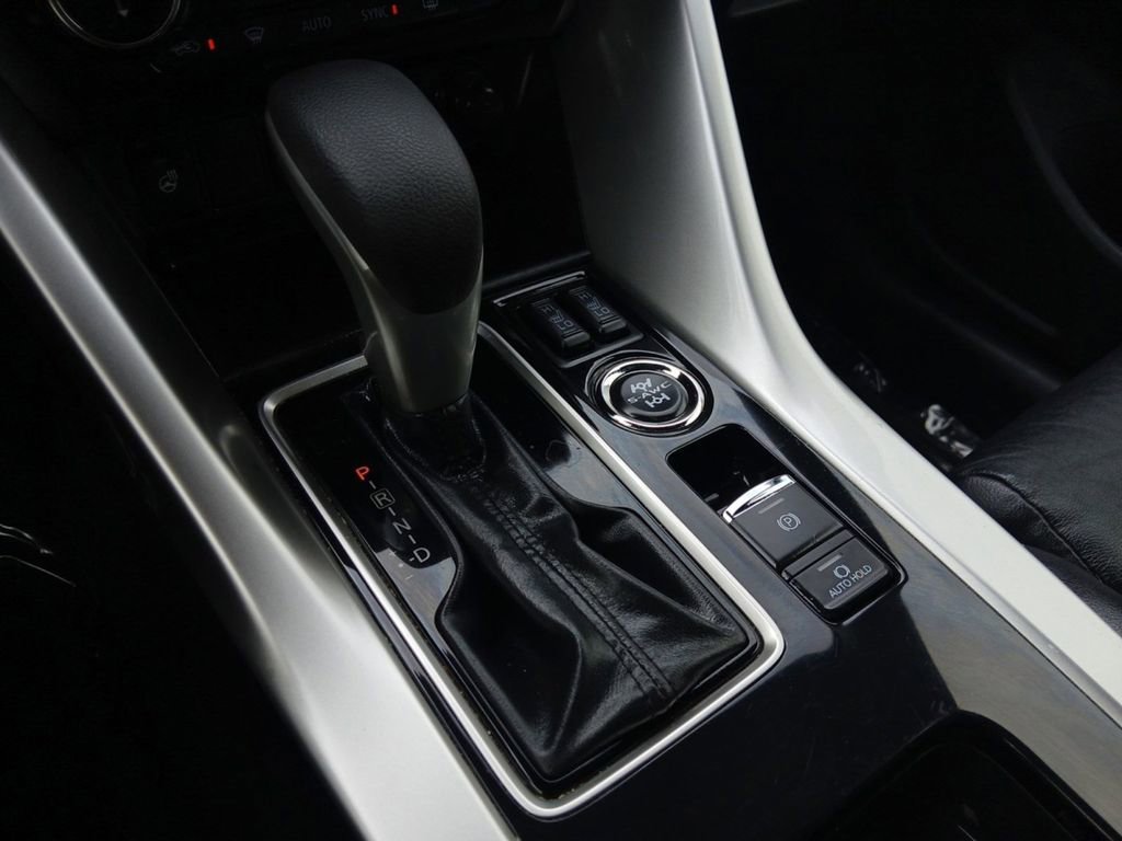 Used 2022 Mitsubishi Eclipse Cross AWD image 22