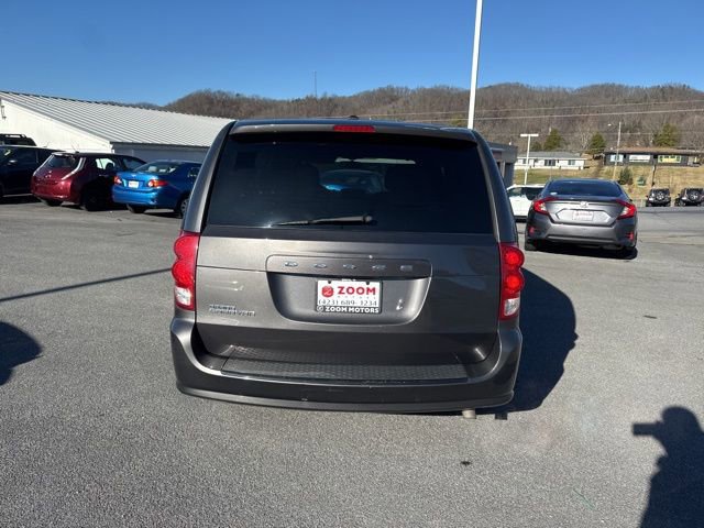 Used 2017 Dodge Grand Caravan SE image 7