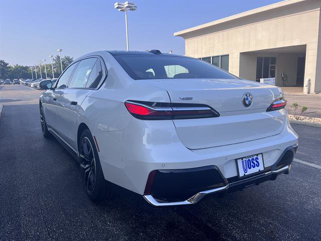 New 2025 BMW 740i xDrive image 6