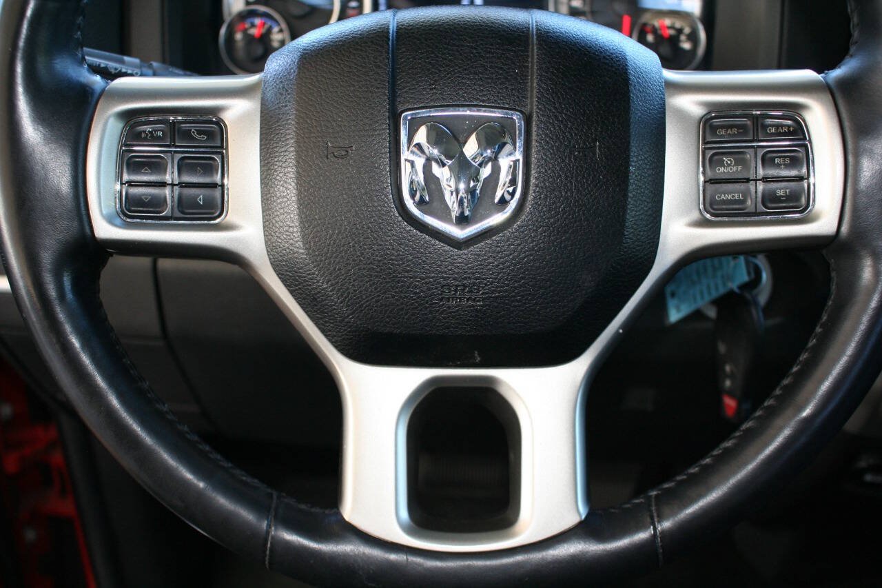 Used 2014 RAM 1500 Laramie RWD image 15