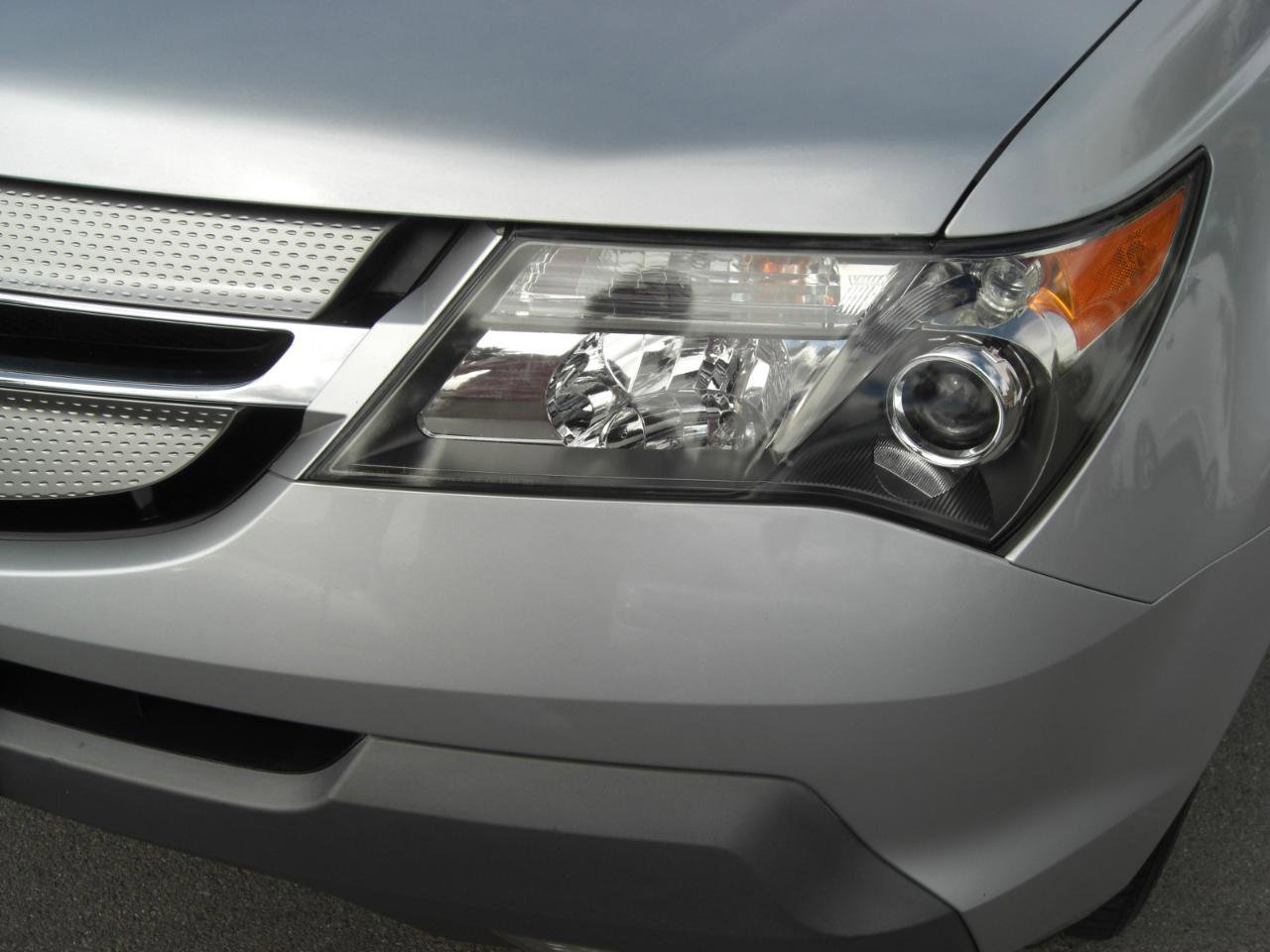 Used 2009 Acura MDX w/ Technology Package AWD/4WD image 3