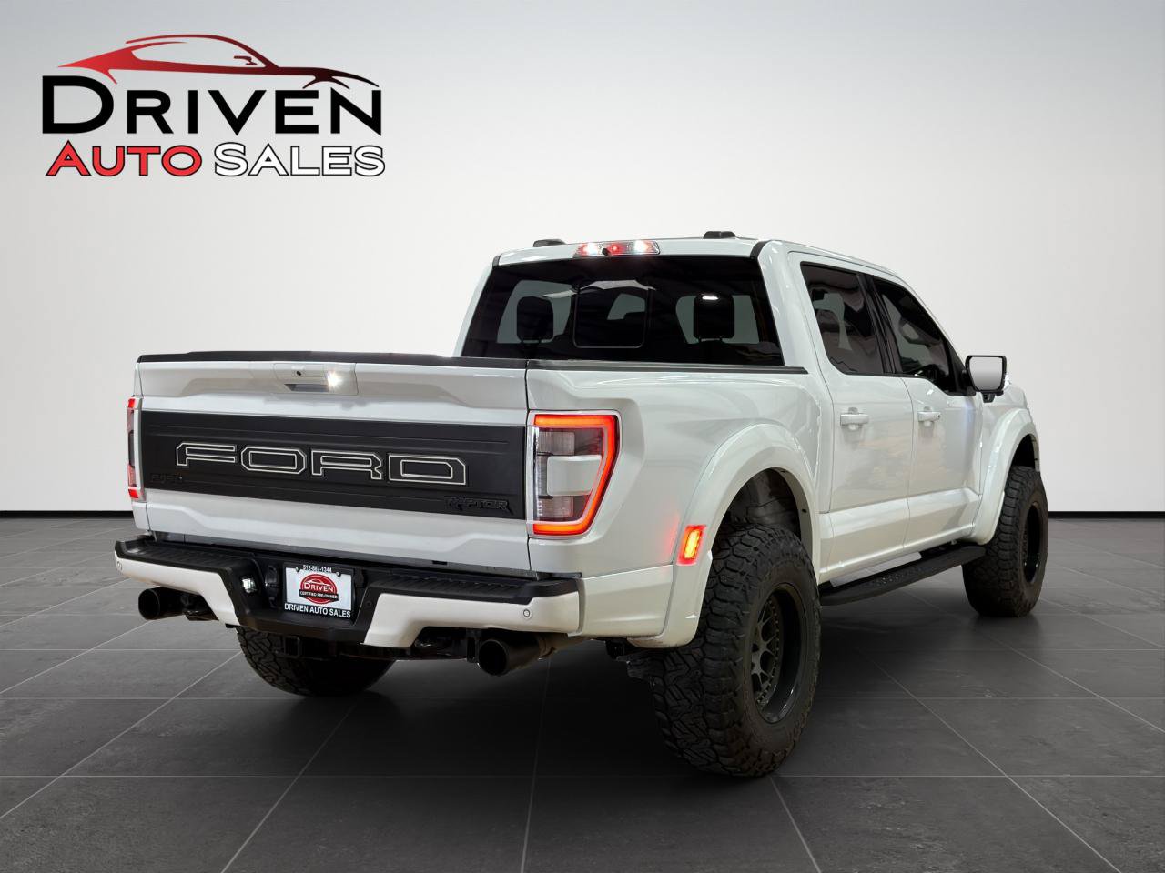 Used 2022 Ford F150 Raptor w/ Equipment Group 801A High AWD/4WD image 8