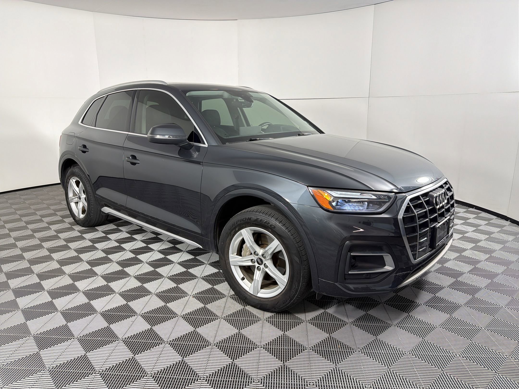 Used 2021 Audi Q5 2.0T Premium w/ Convenience Package AWD/4WD image 7