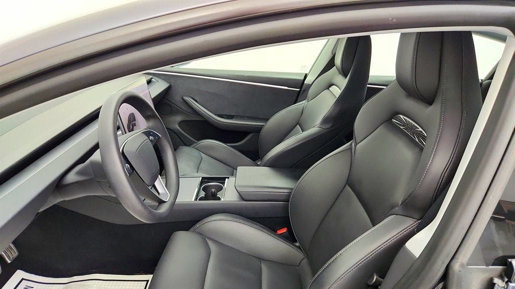 Used 2024 Tesla Model 3 Performance AWD/4WD image 24