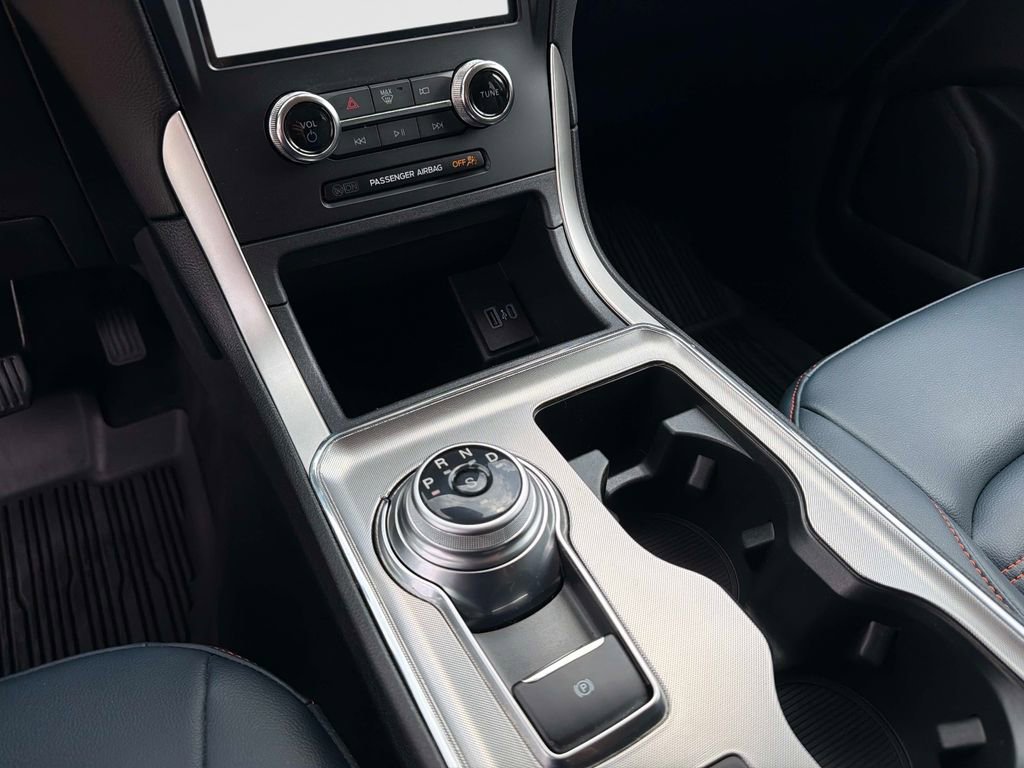 Used 2024 Ford Edge SEL w/ Sport Appearance Package AWD/4WD image 26