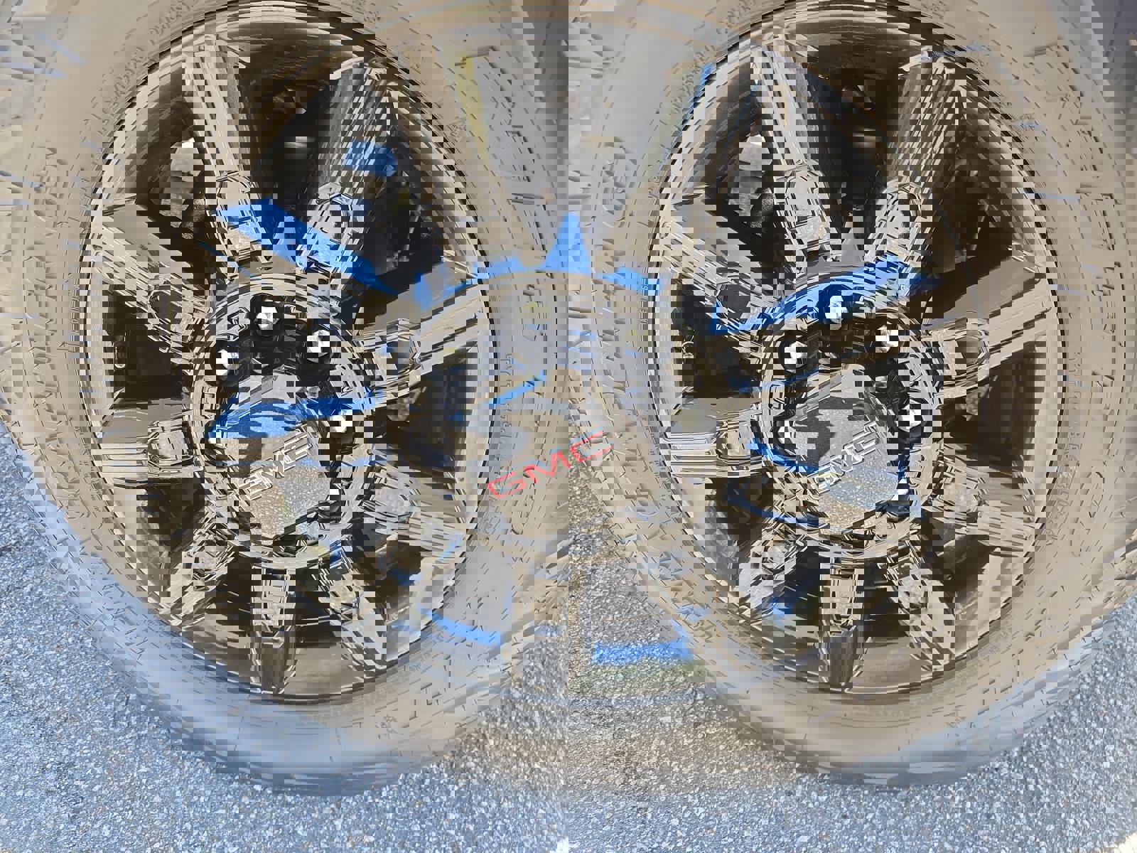 Used 2024 GMC Sierra 2500 AT4 w/ AT4 Premium Plus Package image 36