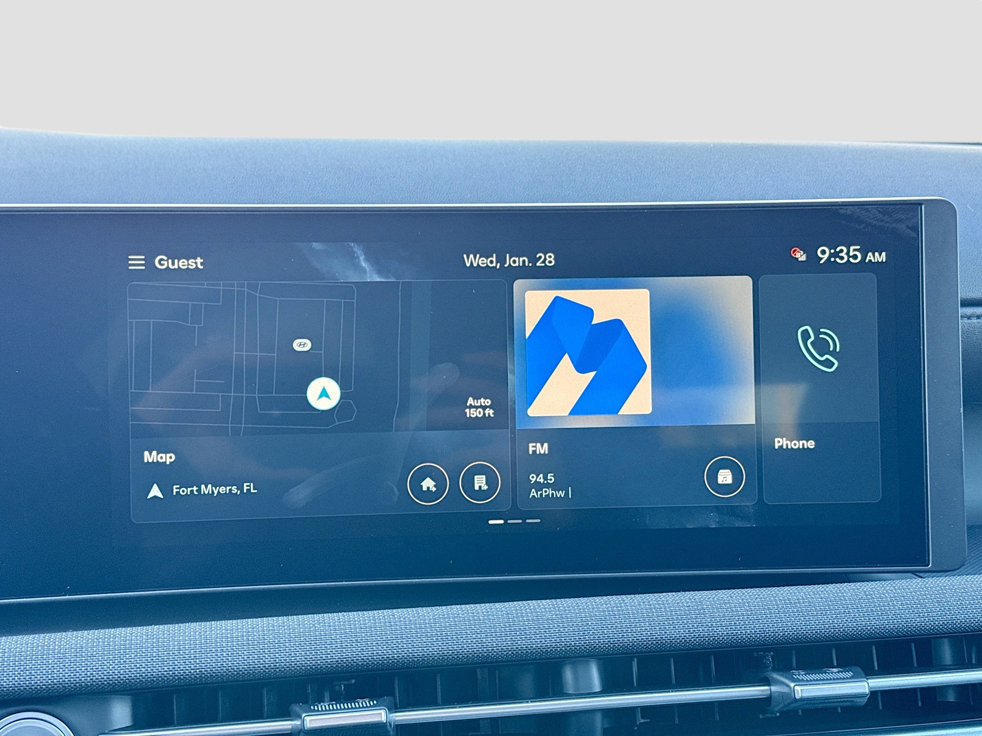 New 2026 Hyundai Tucson Limited image 32