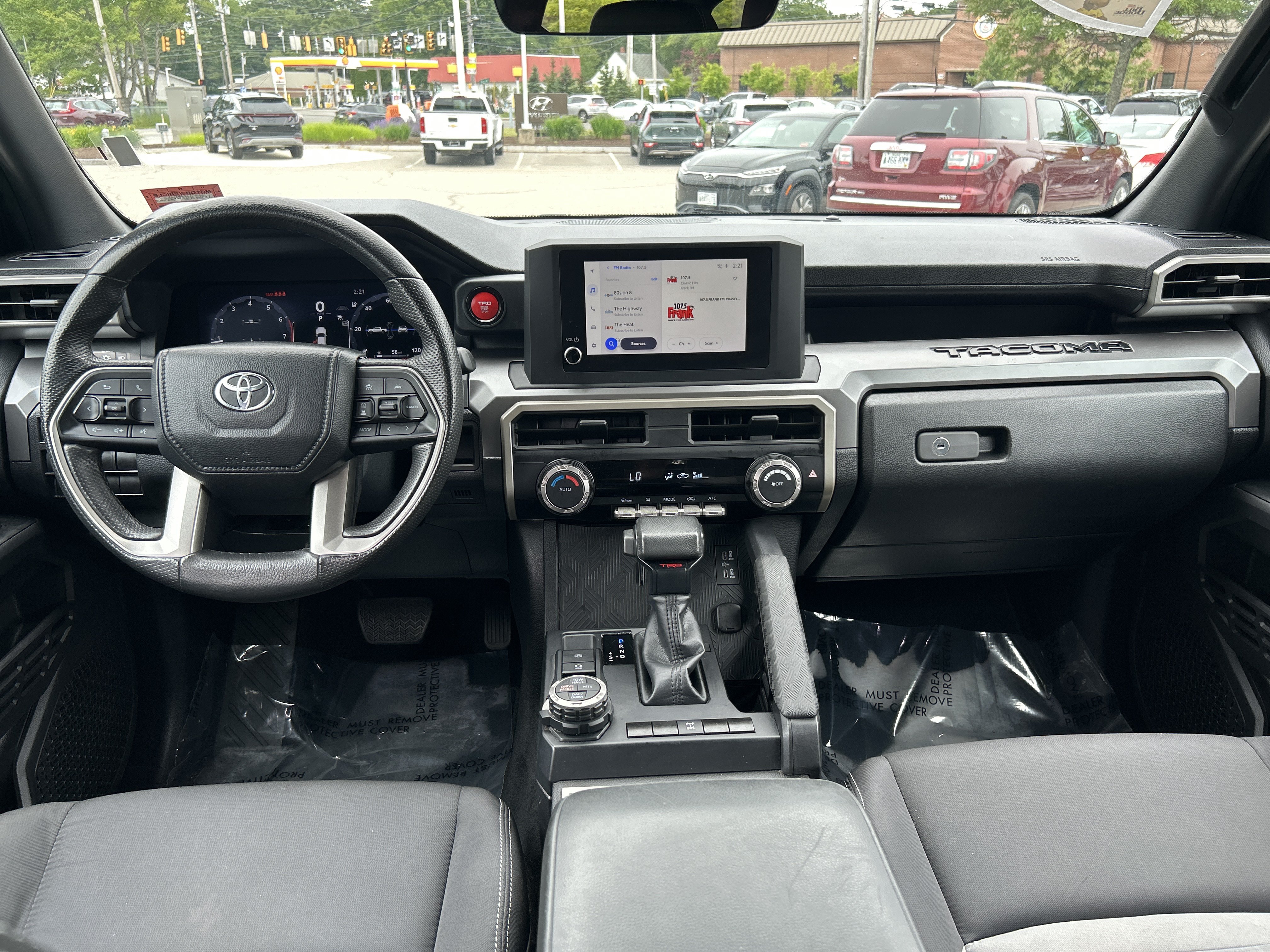 Used 2024 Toyota Tacoma TRD Off-Road AWD/4WD image 18