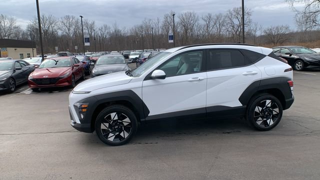 Certified 2024 Hyundai Kona SEL image 2