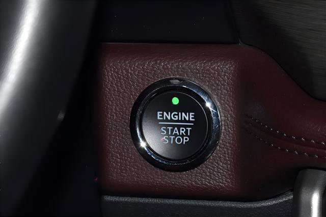 Used 2024 Ford Expedition Limited image 26