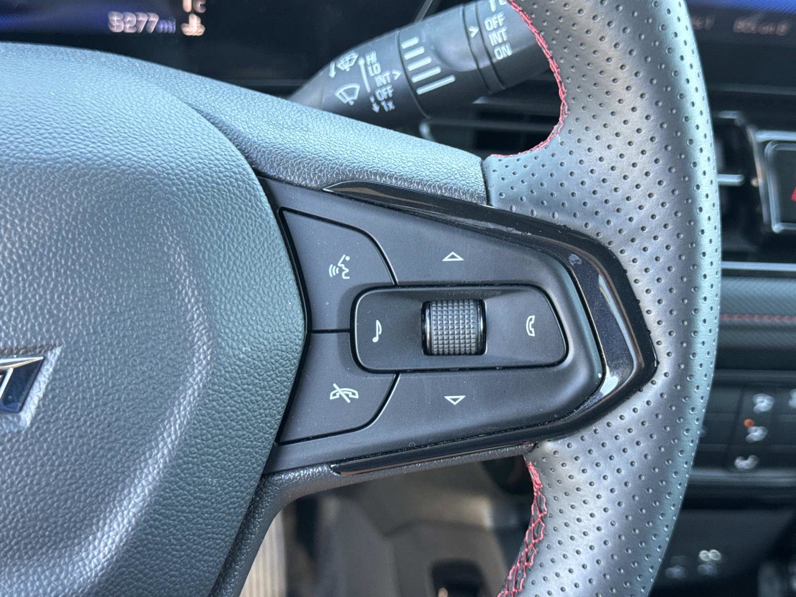 Used 2024 Chevrolet TrailBlazer RS image 12