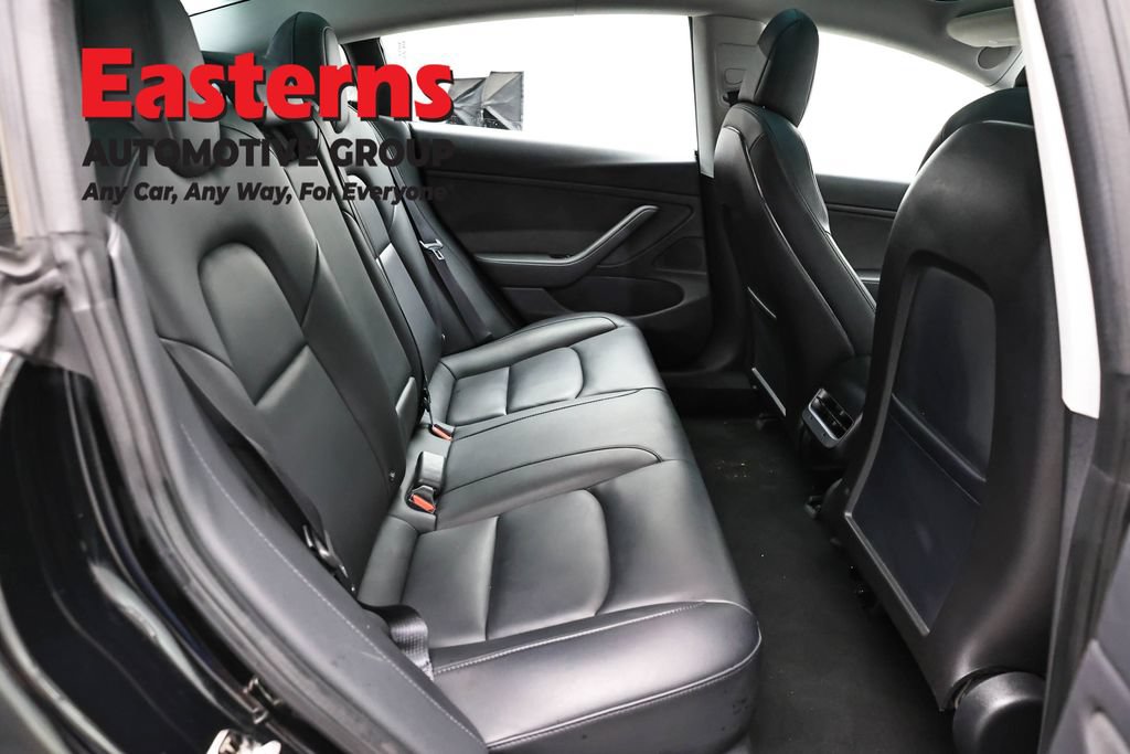 Used 2018 Tesla Model 3 Mid Range RWD image 17
