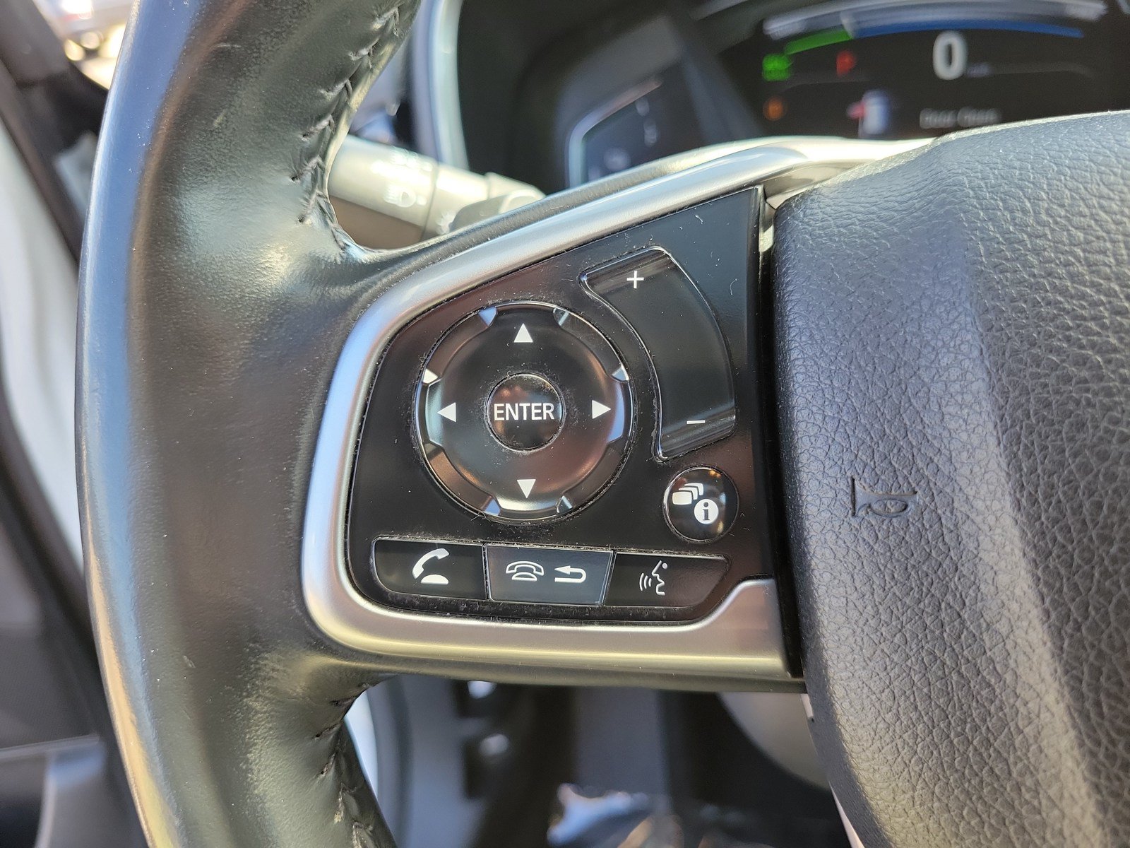 Used 2020 Honda CR-V Touring image 18