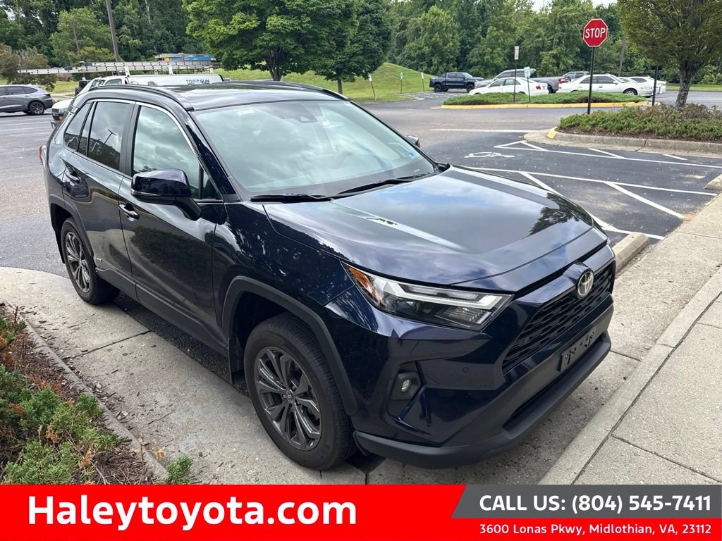 Used 2025 Toyota RAV4 XLE Premium w/ Weather Package AWD/4WD image 1