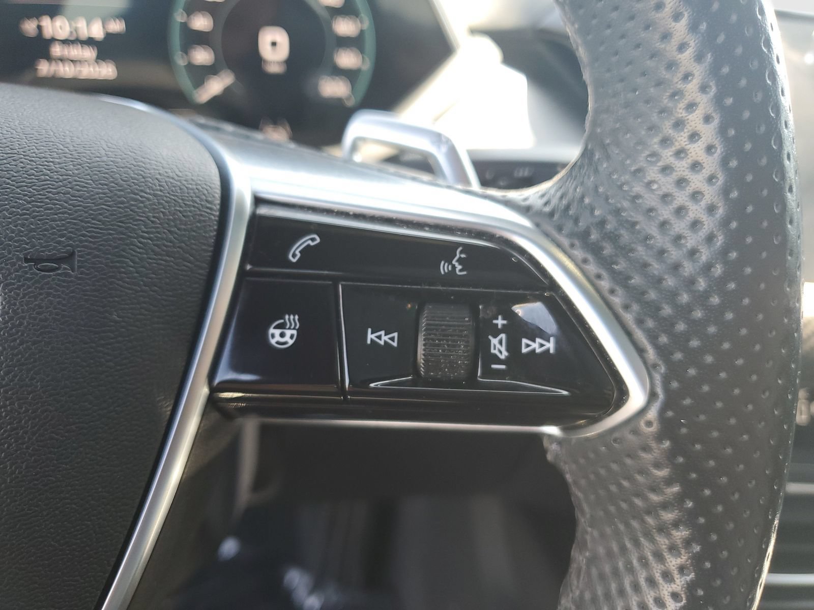 Used 2024 Audi e-tron GT Premium Plus AWD/4WD image 30