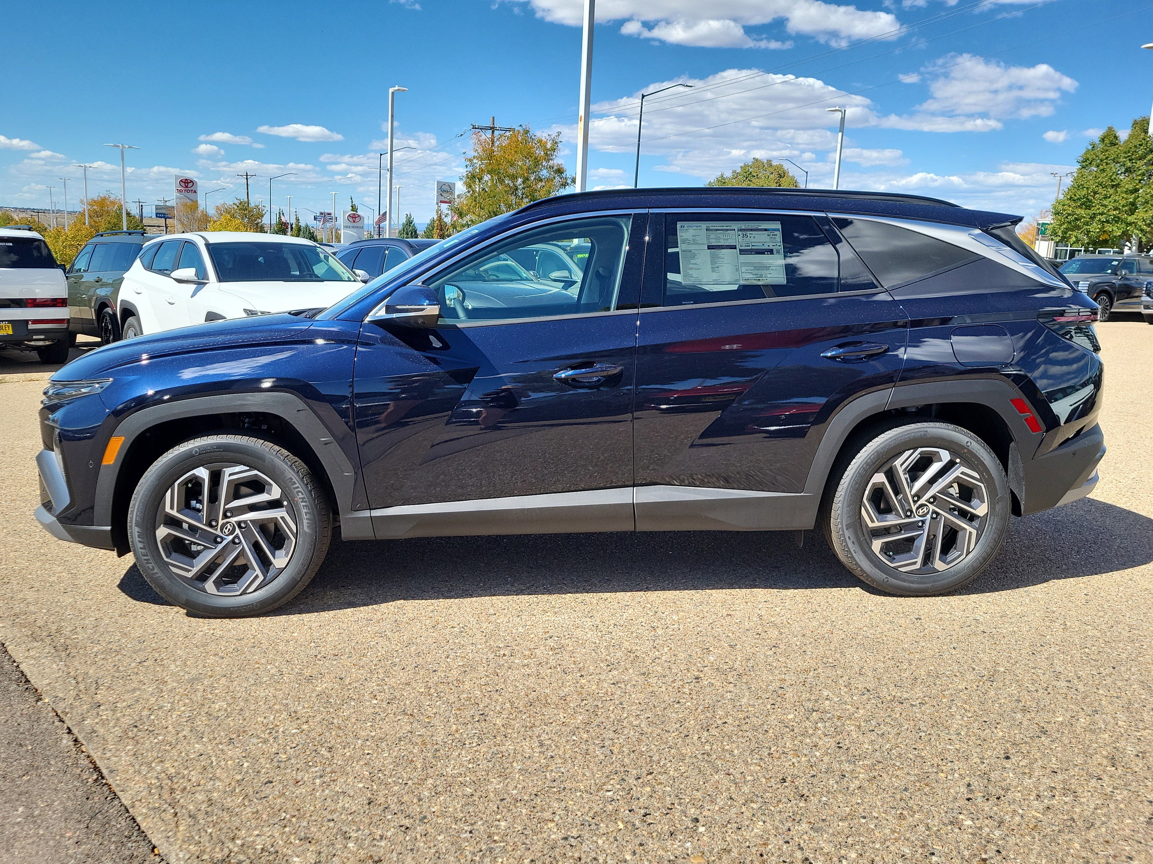 New 2025 Hyundai Tucson Limited w/ Tow & Go Package image 2