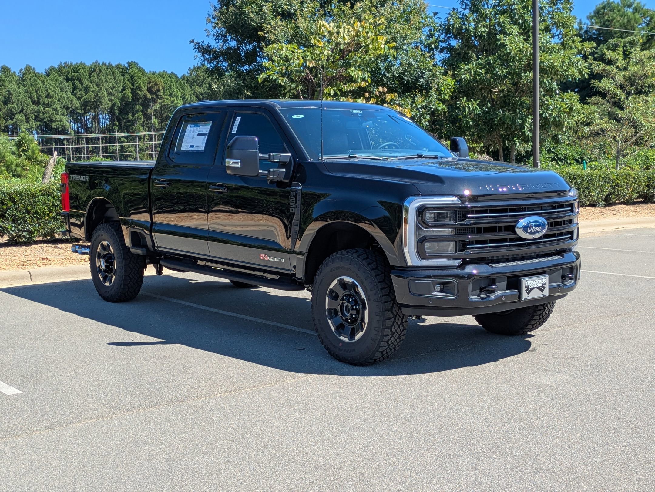 New 2026 Ford F250 Platinum w/ Tremor Off-Road Package image 2