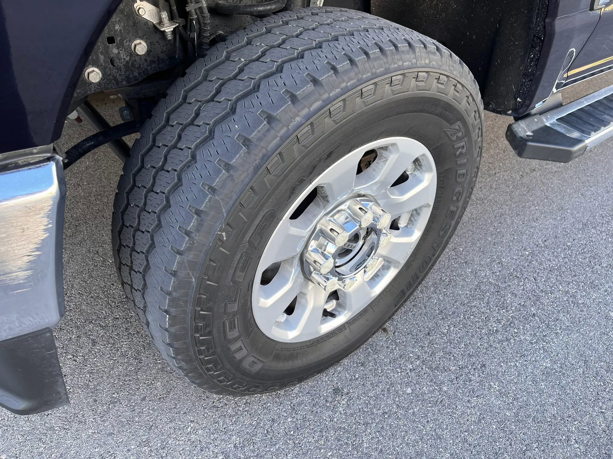 Used 2023 Ford F350 XLT w/ 360-Degree Camera Package image 17