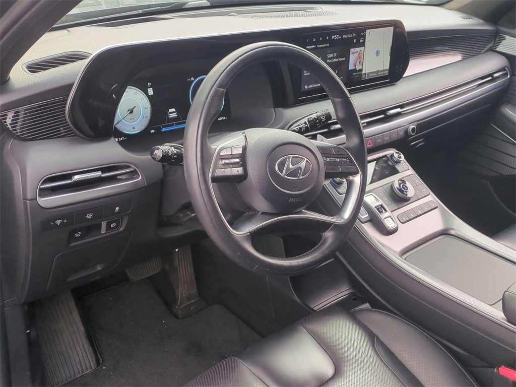 Used 2023 Hyundai Palisade Calligraphy image 12