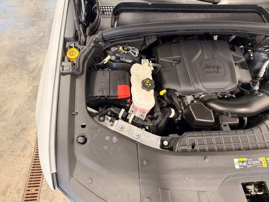 Used 2024 Jeep Grand Cherokee L Summit AWD/4WD image 61